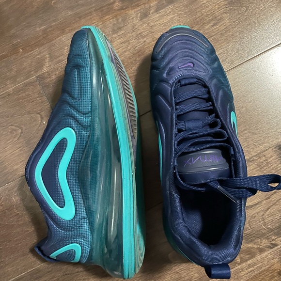 Nike Air Max 720 Big Kids 5 - Women’s 6.5 - Picture 2 of 3